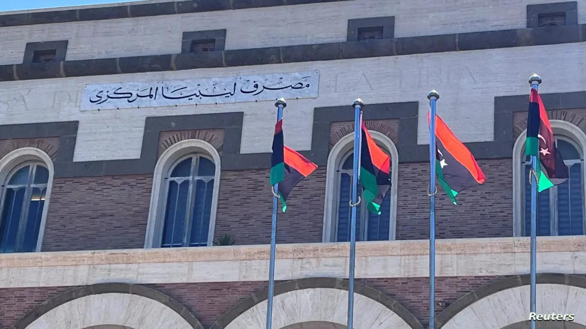 المركزي يُؤكد: لدينا القدرة على احتواء السوق الموازي