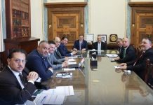 المركزي وحكومة الوحدة يستعرضان جهود ضبط بيع العملة الأجنبية المركزي وحكومة الوحدة يستعرضان جهود ضبط بيع العملة الأجنبية