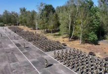 تخريج دفعة من عناصر الجيش الوطني بعد تدريبات في بيلاروسيا تخريج دفعة من عناصر الجيش الوطني بعد تدريبات في بيلاروسيا