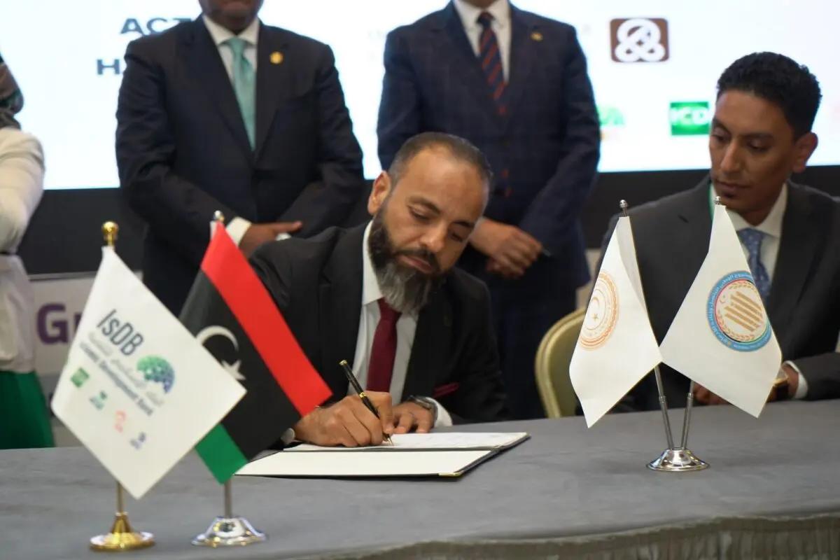 وزارة العمل تتفق مع وزارة العمل تتفق مع