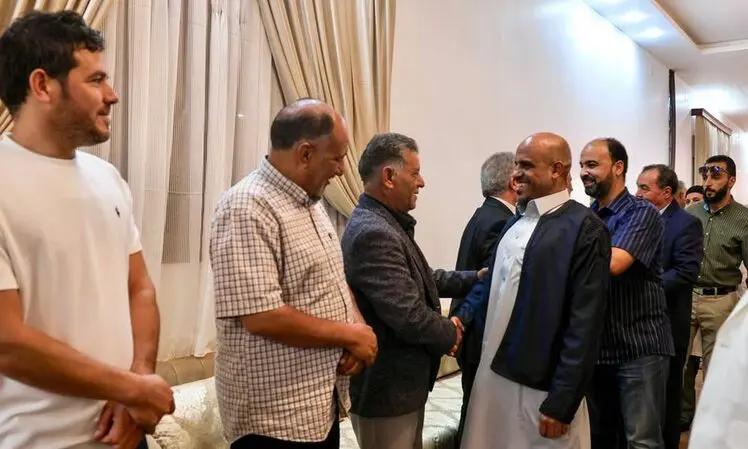 وزير الحكم المحلي يطلع على أوضاع الخدمات في «بني وليد» وزير الحكم المحلي يطلع على أوضاع الخدمات في «بني وليد»