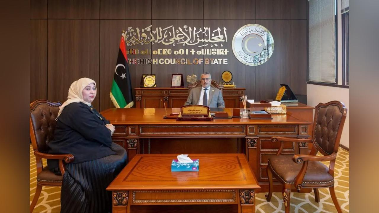 تكالة يبحث دعم الأنشطة الثقافية وتذليل العقبات أمام الوزارة