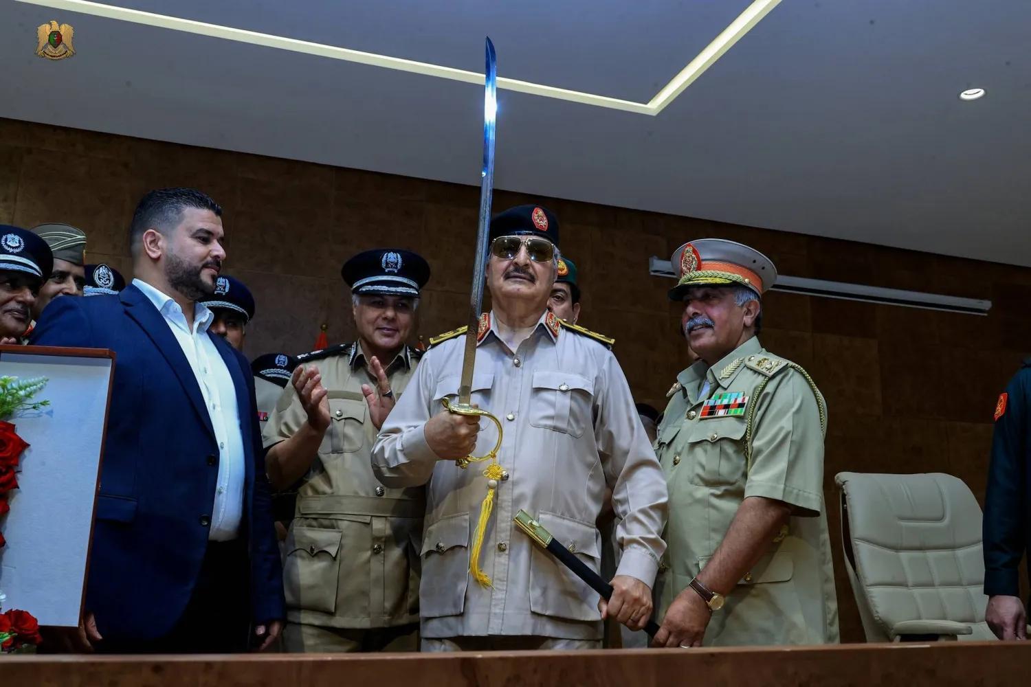 «الجيش الوطني» الليبي يحرر مخطوفين من النيجر «الجيش الوطني» الليبي يحرر مخطوفين من النيجر