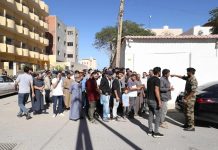 مئات السوريين في ليبيا يستفيدون من تذاكر عودة مجانية لبلادهم مئات السوريين في ليبيا يستفيدون من تذاكر عودة مجانية لبلادهم