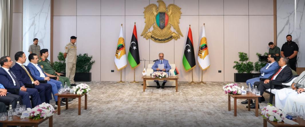 حفتر: القوات المسلحة ستظل صمام أمان ليبيا وضامنة وحدتها حفتر: القوات المسلحة ستظل صمام أمان ليبيا وضامنة وحدتها