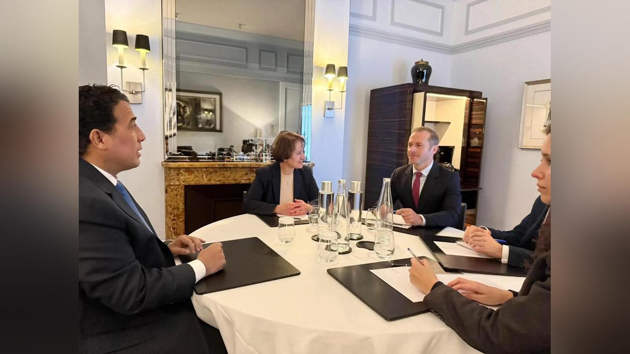 المنفي يستقبل المبعوث الخاص للرئيس الفرنسي إلى ليبيا المنفي يستقبل المبعوث الخاص للرئيس الفرنسي إلى ليبيا