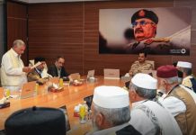 صدام يلتقي مشايخ قبيلة المشاشية ويشيد بدعمهم للجيش الليبي صدام يلتقي مشايخ قبيلة المشاشية ويشيد بدعمهم للجيش الليبي