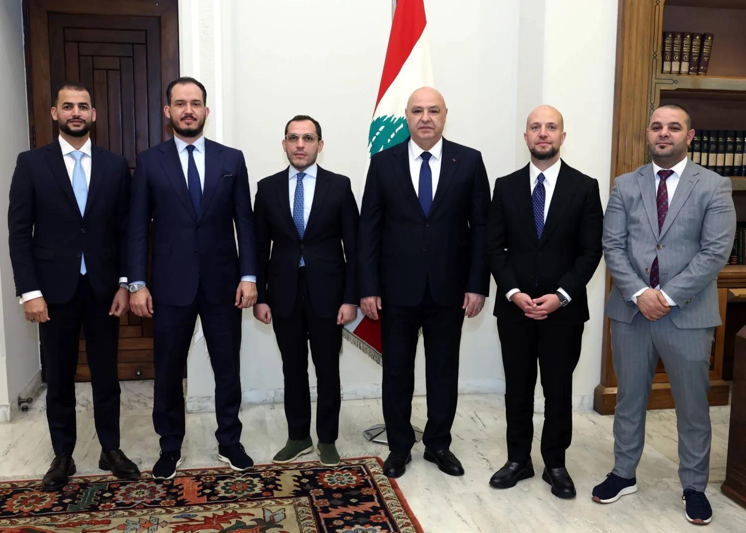 وفد رسمي ليبي في بيروت يمهّد لإطلاق سراح هانيبال القذافي وفد رسمي ليبي في بيروت يمهّد لإطلاق سراح هانيبال القذافي