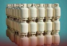 البريقة تعلن استئناف توزيع الغاز للمواطنين المسجلين بسبها البريقة تعلن استئناف توزيع الغاز للمواطنين المسجلين بسبها