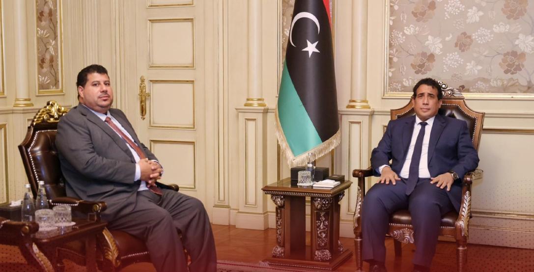 المنفي وسليمان يستعرضان نتائج لجنة متابعة نفقات مؤسسة النفط المنفي وسليمان يستعرضان نتائج لجنة متابعة نفقات مؤسسة النفط