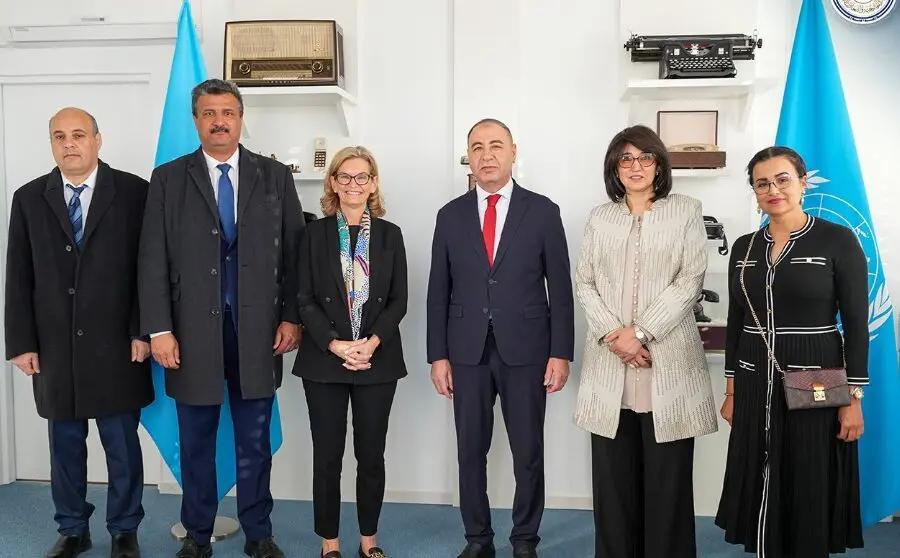 ليبيا تبحث مع ليبيا تبحث مع