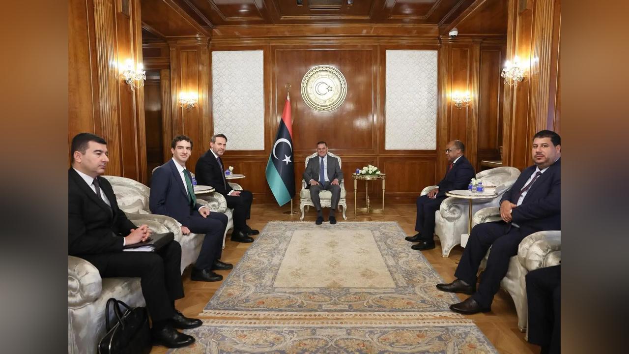 الدبيبة يبحث مع وزير الطاقة التركي تطوير البنية التحتية