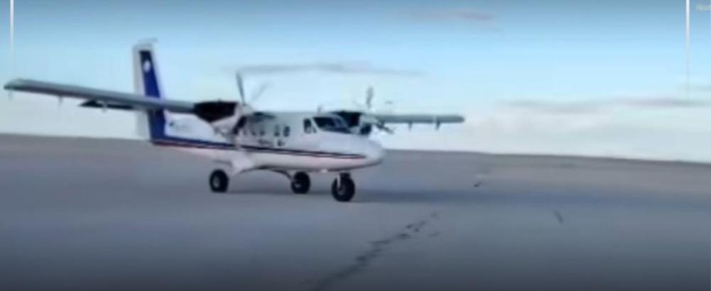 عودة العمل بمطار حقل زلة بعد توقف دام أكثر من عشر سنوات عودة العمل بمطار حقل زلة بعد توقف دام أكثر من عشر سنوات