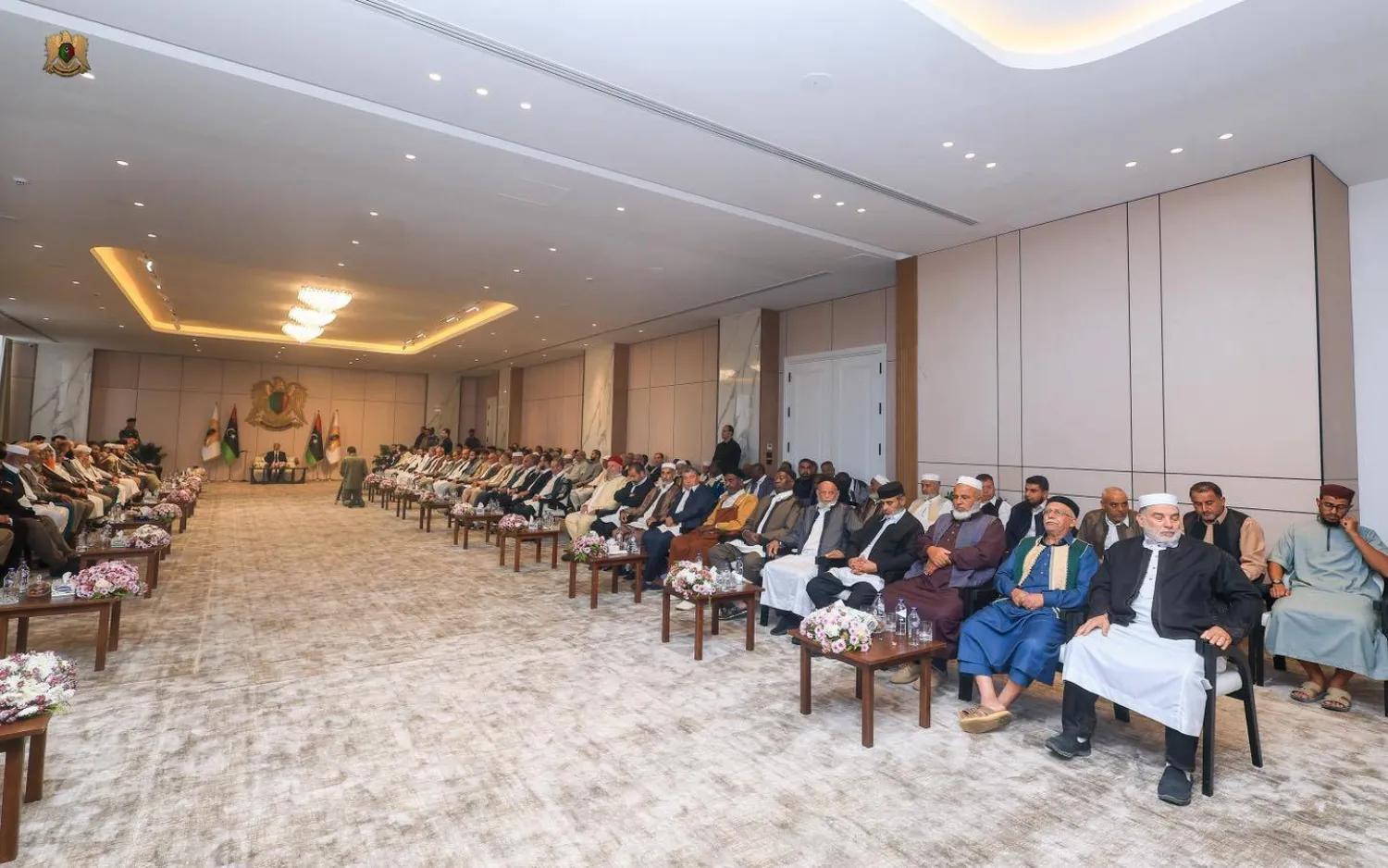 تساؤلات حول مدى استجابة الليبيين لدعوة حفتر من أجل حراك سلمي تساؤلات حول مدى استجابة الليبيين لدعوة حفتر من أجل حراك سلمي