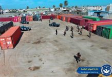 السفارة المصرية بليبيا تتحرك لإنقاذ مهاجرين في “بئر الغنم” السفارة المصرية بليبيا تتحرك لإنقاذ مهاجرين في "بئر الغنم"