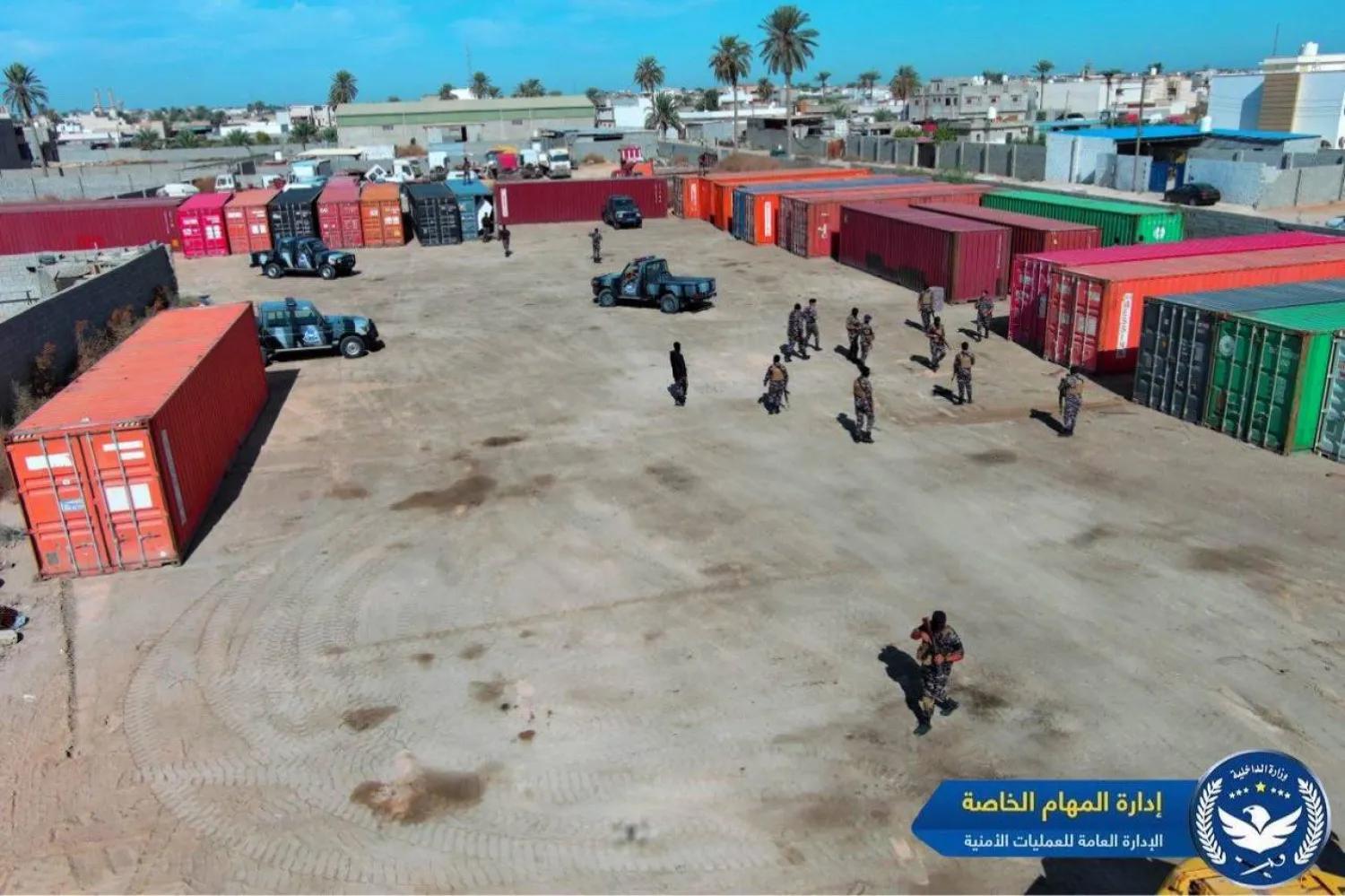 السفارة المصرية بليبيا تتحرك لإنقاذ مهاجرين في السفارة المصرية بليبيا تتحرك لإنقاذ مهاجرين في