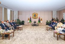 وفود قبائلية ليبية تواصل طَرق باب حفتر وتُربك حسابات الخصوم وفود قبائلية ليبية تواصل طَرق باب حفتر وتُربك حسابات الخصوم