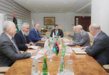 مؤسسة النفط تُتابع الاستعدادات لـ«جولة العطاء العام» مؤسسة النفط تُتابع الاستعدادات لـ«جولة العطاء العام»