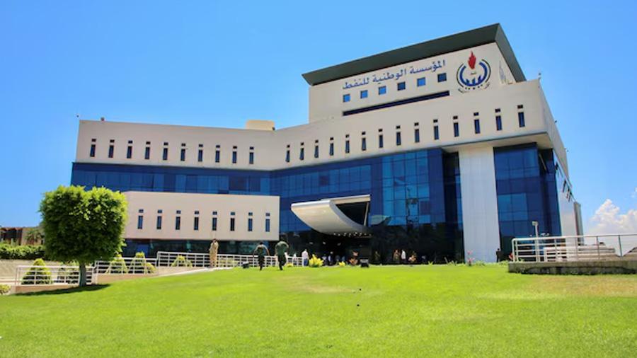 ليبيا تستعد لأول مزايدة نفط منذ 18 عاما بمشاركة الشركات كبرى