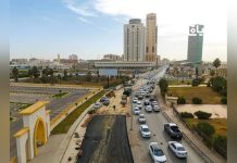 أزمة إسكان بين وعود حكومية وضغوط مالية تتجاوز 200ملیار دینار أزمة إسكان بين وعود حكومية وضغوط مالية تتجاوز 200ملیار دینار