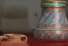 الشرطة السياحية تستعيد قطعتين أثريتين وتُحبط محاولة بيعها الشرطة السياحية تستعيد قطعتين أثريتين وتُحبط محاولة بيعها