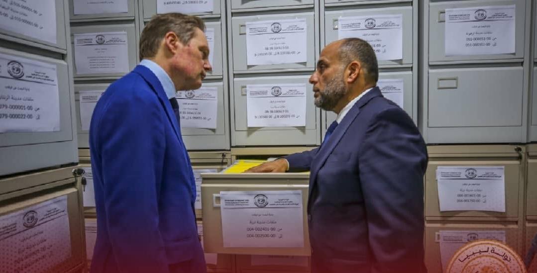 السفير الهولندي يشيد بجهود الهيئة العامة للبحث عن المفقودين السفير الهولندي يشيد بجهود الهيئة العامة للبحث عن المفقودين