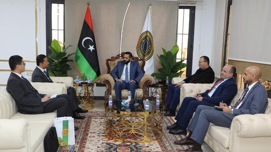 بوشيحة يبحث مع سفارة الصين تعزيز التعاون