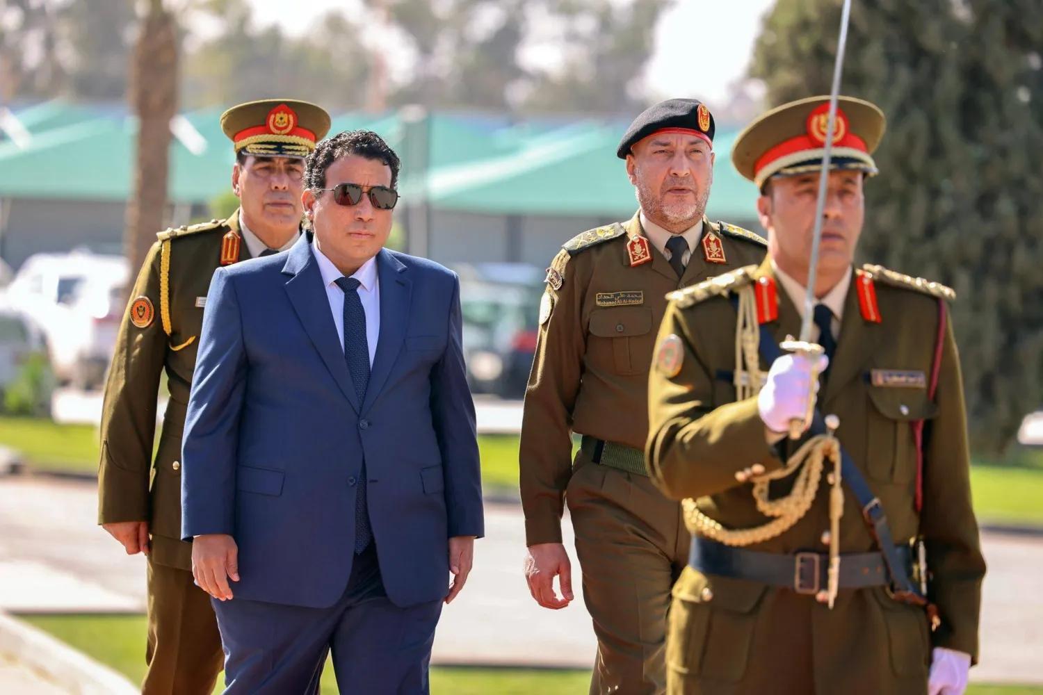 استراتيجية «تطويق الأرض»: صراع شرق ليبيا وغربها على النفوذ استراتيجية «تطويق الأرض»: صراع شرق ليبيا وغربها على النفوذ