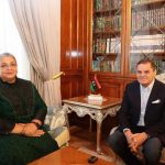 من المبادرات للحوارات ليبيا تدور بدوامة المفاوضات بحثا عن حل من المبادرات للحوارات ليبيا تدور بدوامة المفاوضات بحثا عن حل