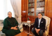 من المبادرات للحوارات ليبيا تدور بدوامة المفاوضات بحثا عن حل من المبادرات للحوارات ليبيا تدور بدوامة المفاوضات بحثا عن حل