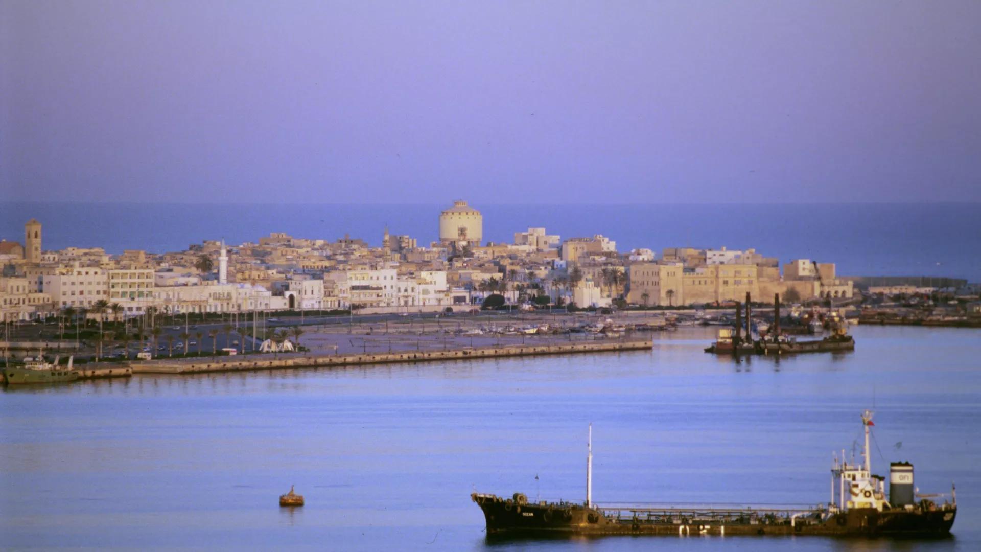 ملف الحدود البحرية يعيد التوتر بين ليبيا واليونان للواجهة ملف الحدود البحرية يعيد التوتر بين ليبيا واليونان للواجهة