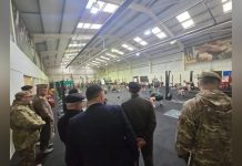 الوحدة الليبية تبحث مع بريطانيا تعزيز قدرات قواتها القتالية الوحدة الليبية تبحث مع بريطانيا تعزيز قدرات قواتها القتالية