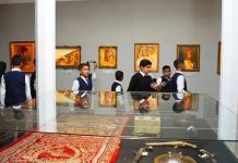 المتحف الوطني يستقبل طلبة المدارس لتعزيز الوعي الثقافي المتحف الوطني يستقبل طلبة المدارس لتعزيز الوعي الثقافي