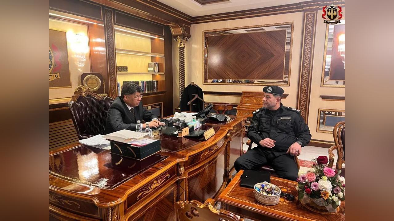 النائب العام يناقش آليات مكافحة تزوير «بيانات المواطنة» النائب العام يناقش آليات مكافحة تزوير «بيانات المواطنة»