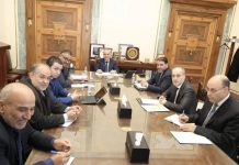 المركزي يعقد اجتماعاً موسعاً لتنظيم عمل «شركات الصرافة» المركزي يعقد اجتماعاً موسعاً لتنظيم عمل «شركات الصرافة»