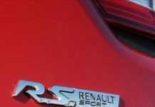 «رينو» تطمح لإحياء فئة «هاتشباك» بسيارة رياضية هجينة «رينو» تطمح لإحياء فئة «هاتشباك» بسيارة رياضية هجينة