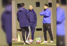 العامل المالي يُعجّل برحيل العويتي عن نادي الخمس العامل المالي يُعجّل برحيل العويتي عن نادي الخمس