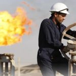 نقابة عمال النفط والغاز تحذر من مخاطر تأخر ميزانية القطاع نقابة عمال النفط والغاز تحذر من مخاطر تأخر ميزانية القطاع