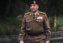 وزارة الدفاع تعلن تفاصيل مراسم تأبين «الحداد» ومرافقيه وزارة الدفاع تعلن تفاصيل مراسم تأبين «الحداد» ومرافقيه