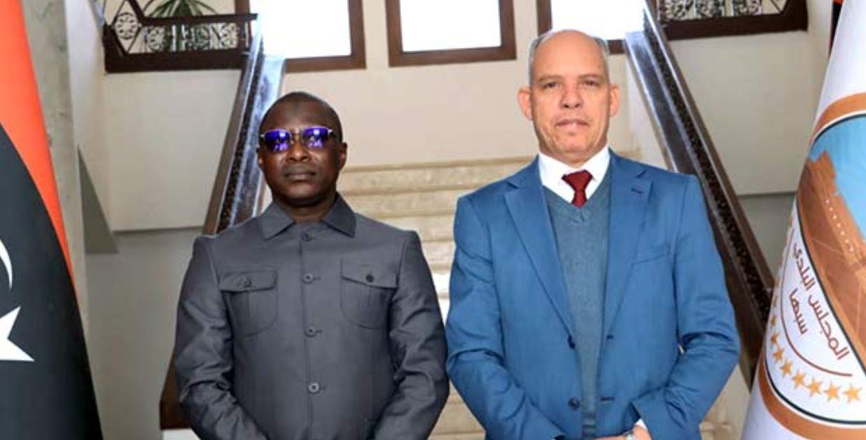 المجلس البلدي في سبها يبحث إعادة فتح قنصلية النيجر بالمدينة المجلس البلدي في سبها يبحث إعادة فتح قنصلية النيجر بالمدينة