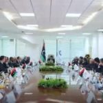 مؤسسة النفط تكشف مشاريع جديدة لتعزيز الإنتاج والكفاءات مؤسسة النفط تكشف مشاريع جديدة لتعزيز الإنتاج والكفاءات