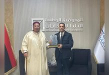 «رواتب العسكريين» تصطدم بالخلاف السياسي بين أفرقاء ليبيا «رواتب العسكريين» تصطدم بالخلاف السياسي بين أفرقاء ليبيا