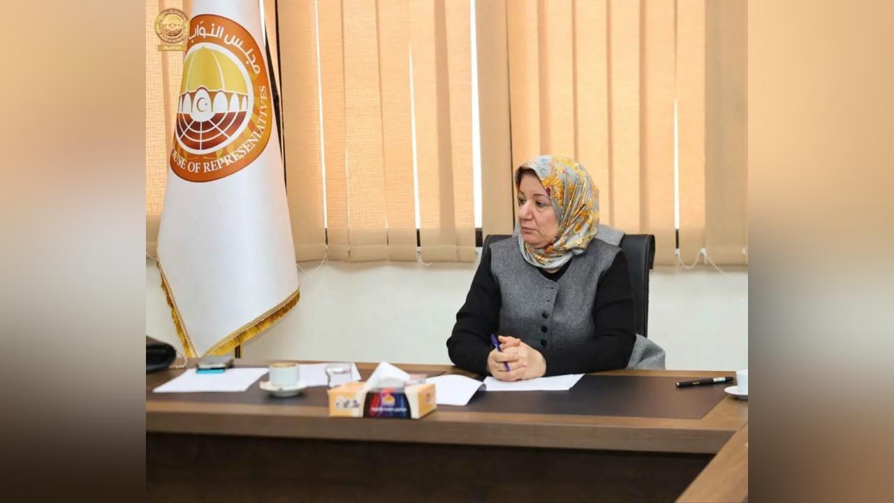 مجلس النواب يقترب من اعتماد قانون جديد لـ«الصيدلة والأدوية» مجلس النواب يقترب من اعتماد قانون جديد لـ«الصيدلة والأدوية»