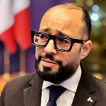 المانع: مناقصة النفط والغاز المطروحة في نوفمبر 2025 تقترب من إعلان نتائجها المانع: مناقصة النفط والغاز المطروحة في نوفمبر 2025 تقترب من إعلان نتائجها