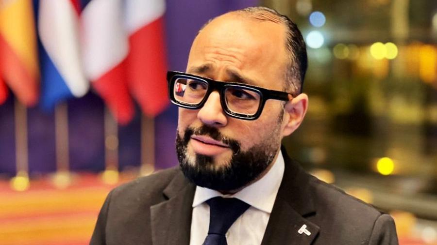 المانع: مناقصة النفط والغاز المطروحة في نوفمبر 2025 تقترب من إعلان نتائجها المانع: مناقصة النفط والغاز المطروحة في نوفمبر 2025 تقترب من إعلان نتائجها