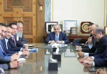 اتفاق على توريد ملايين صناديق الزيت لتعويض نقص السوق اتفاق على توريد ملايين صناديق الزيت لتعويض نقص السوق