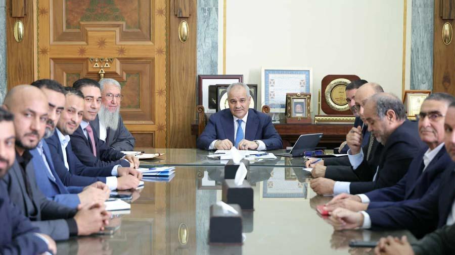 اتفاق على توريد ملايين صناديق الزيت لتعويض نقص السوق اتفاق على توريد ملايين صناديق الزيت لتعويض نقص السوق