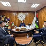 وزارة الصناعة تبحث مقترح إنشاء مصنع أسمنت في البلاد وزارة الصناعة تبحث مقترح إنشاء مصنع أسمنت في البلاد