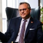 بولس: نعمل على وضع خطوات ملموسة للتكامل الاقتصادي والعسكري في ليبيا بولس: نعمل على وضع خطوات ملموسة للتكامل الاقتصادي والعسكري في ليبيا