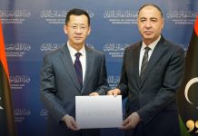 الباعور يبحث مع السفير الصيني الجديد الشراكة الاستراتيجية بين البلدين الباعور يبحث مع السفير الصيني الجديد الشراكة الاستراتيجية بين البلدين